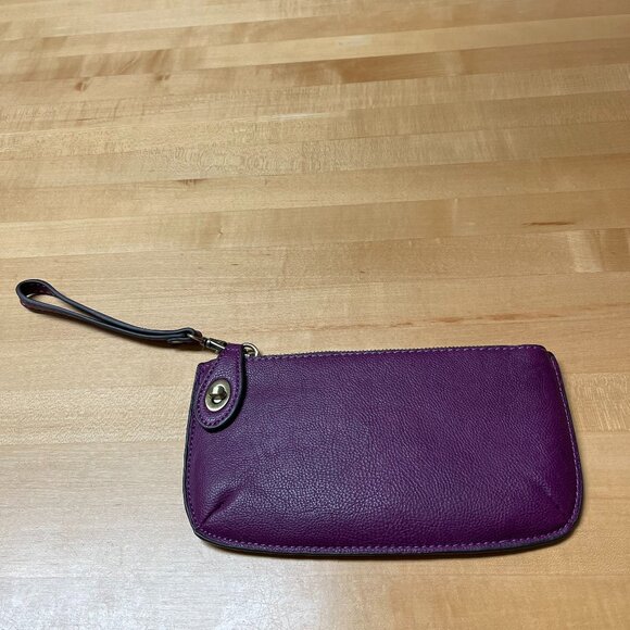 Joy Susan Handbags - Joy Susan EUC Purple Wristlet